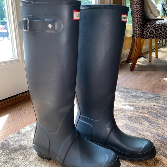 Women’s Original Tall Matte Grey Hunter Boots - Picture 3 of 4